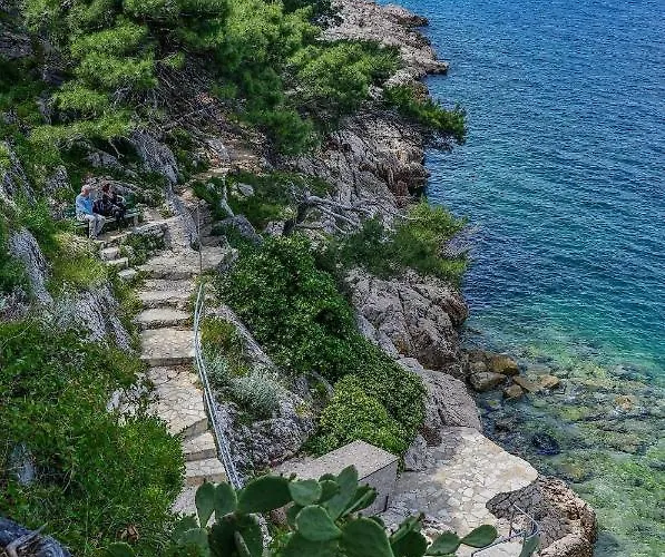 شقة Andromeda Sea View *